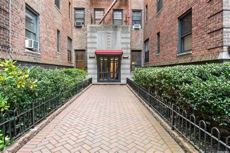 3017 Riverdale Ave and Nearby Apartments in Bronx, NY See official prices, pictures, current floorplans and amenities. . 3017 riverdale ave